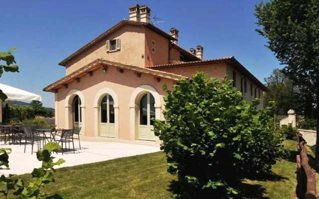 Country House Casco Dell'Acqua Trevi Bagian luar foto