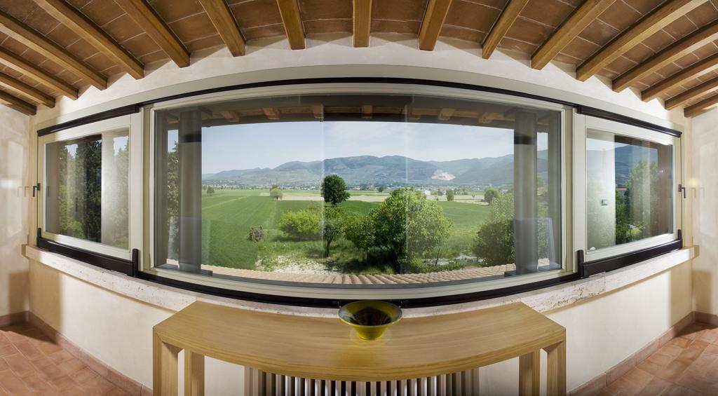 Country House Casco Dell'Acqua Trevi Bagian luar foto